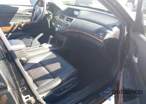 2012 Honda Accord 2.4 Ex-L from USA, damaged, VIN 1HGCP2F80CA178170